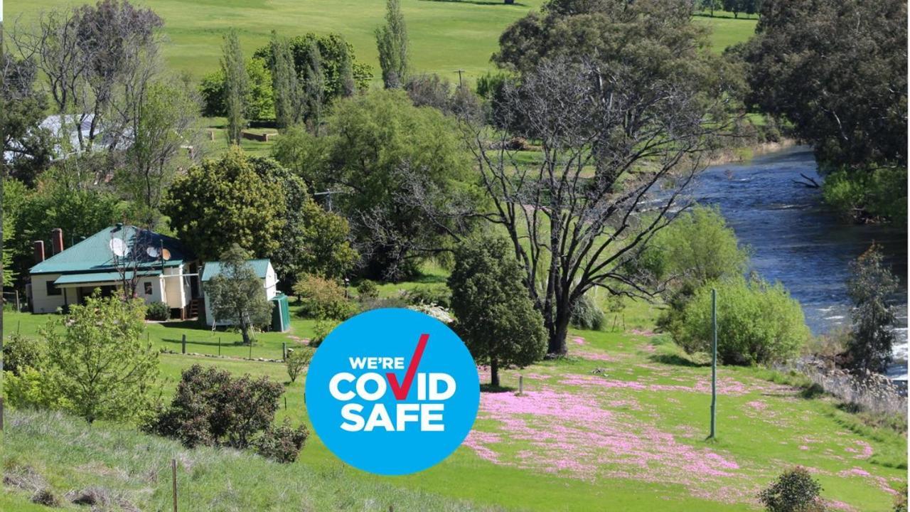 Elm Cottage Tumut Exterior photo