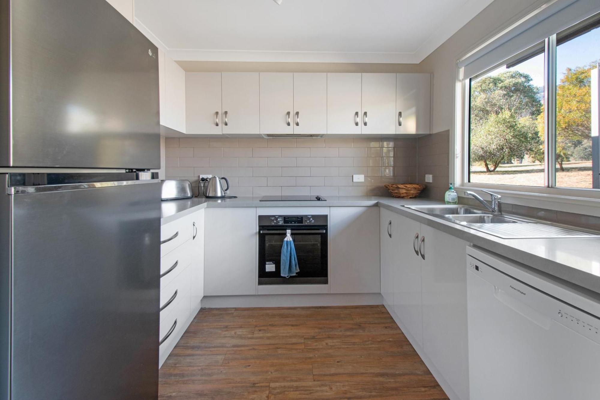Elm Cottage Tumut Exterior photo